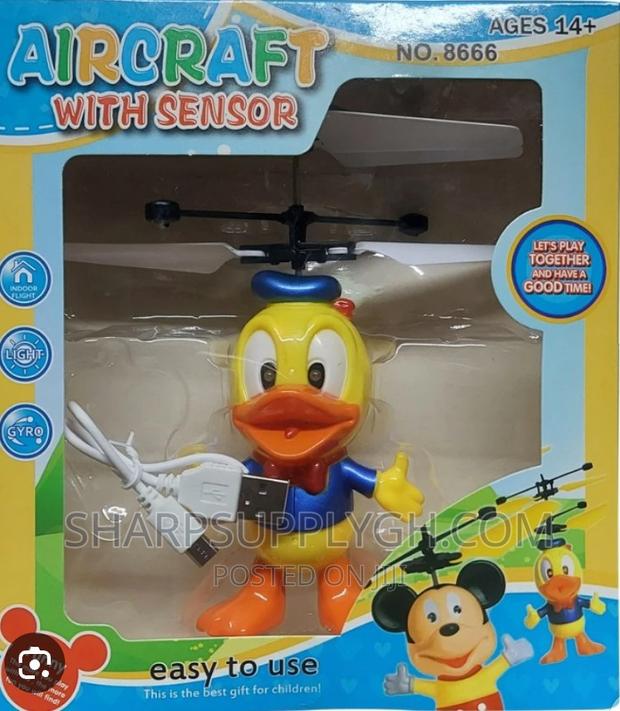 Aircraft With Sensor Flying Donald Duck Super Hero photo 2