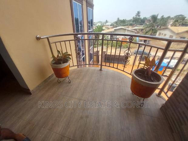 2bdrm Apartment in White-House, Pokuase for rent photo 8