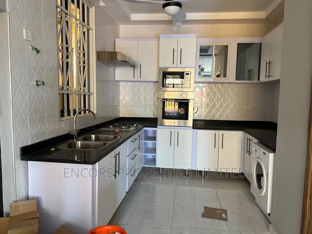 4bdrm House in Encore Properties, Spintex for sale · Photo 3