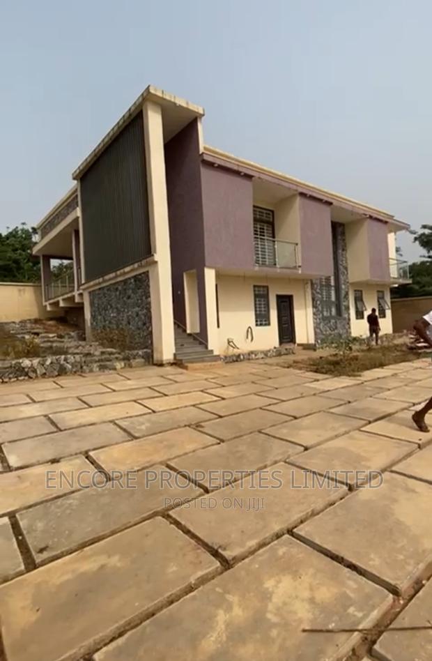 4bdrm House in Encore Properties, Akuapim South for sale · Photo 2
