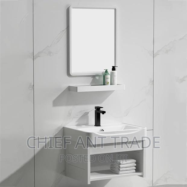Cabinet Basin + Mirrior Glass Stand · Photo 3