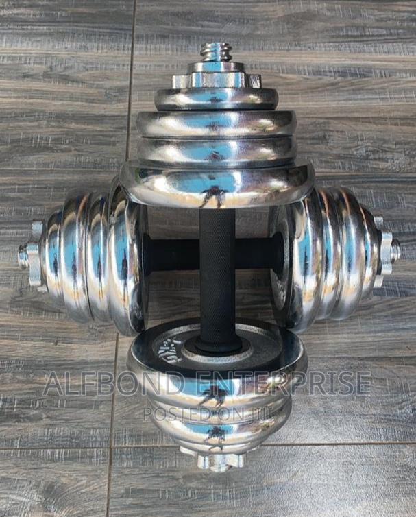 25 Kg Adjustable Dumbbells · Photo 2