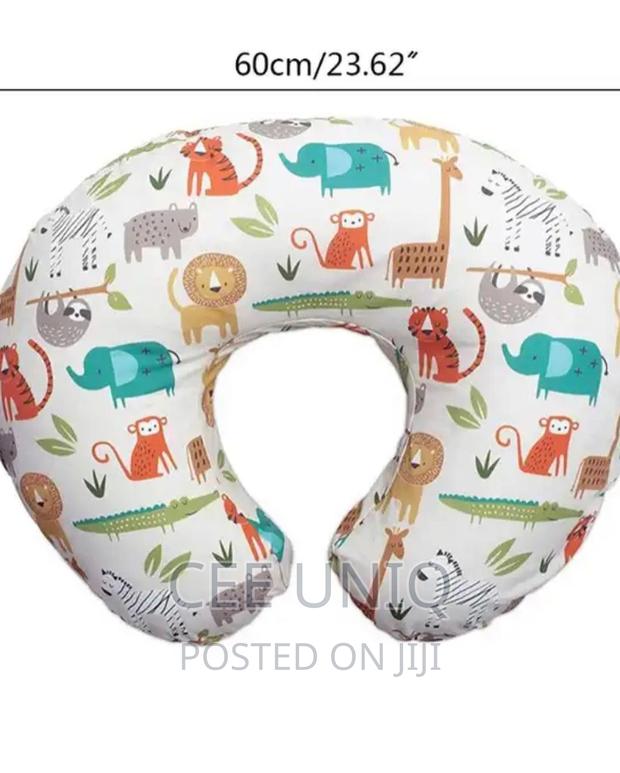 Nursing Pillow · Photo 4