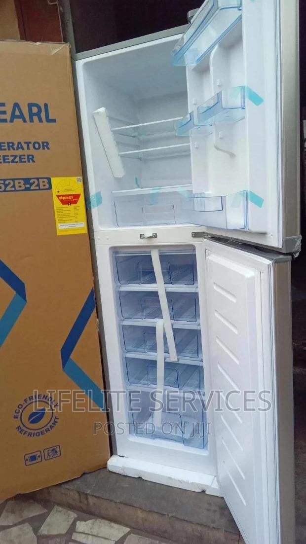 Fridge Pearl 211 Litres*5 Drawals Buttom Freezer