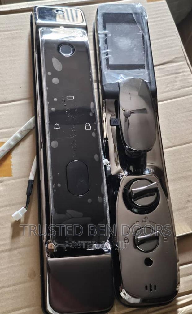 Biometric Smart Door Locks With Phone Wifi Connection · Photo 2