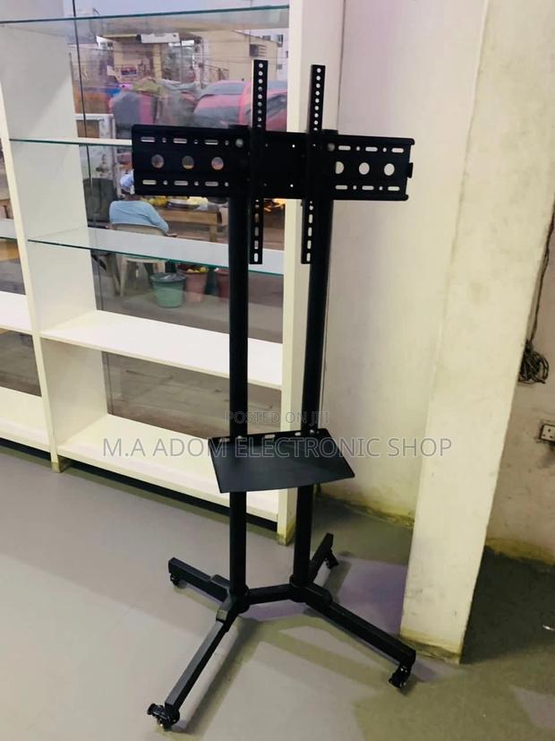 Purchase Moveable Tv Trolly for 32 Inch to 65”. · Photo 2