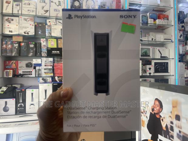 Playstation Dualsense Charging Station · Photo 4