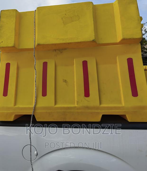 Road Block /Barricade photo 3