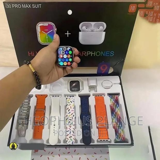 I30 Smart Watch Suit. Multiple Straps With Free Airpods · Photo 3