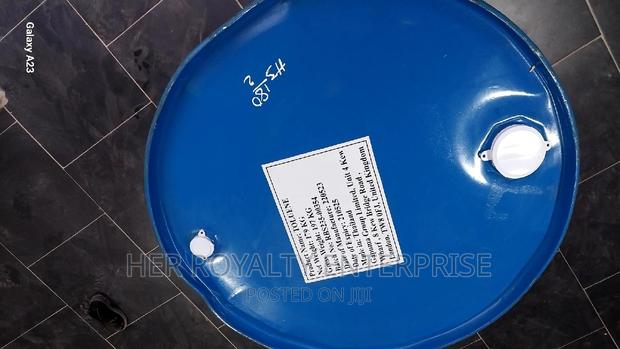 Toluene 174kg · Photo 4