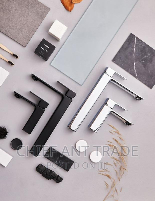 Tap / Faucet Black. Hot Cold. Qh850 · Photo 4