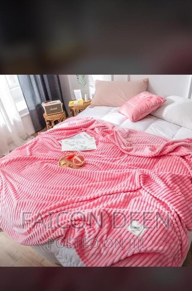 Highest Quality Soft Cotton Throw Blankets · Photo 1