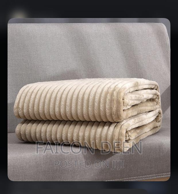 Unparalleled Luxury Soft Throw Blankets · Photo 1