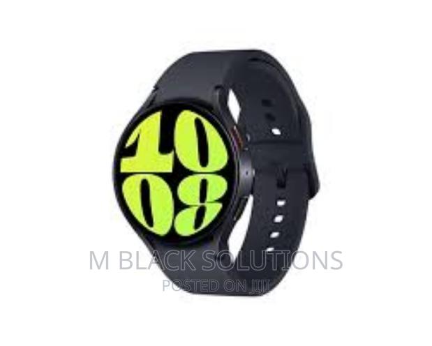 Samsung Watch 6 Bluetooth 44mm Graphite · Photo 3