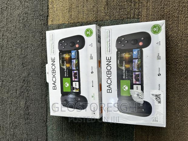 BACKBONE One Mobile Gaming Controller for iPhone (Lightning) · Photo 3