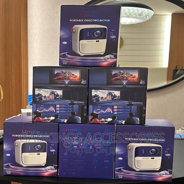 High Resolution Mini Android Projectors · Photo 4