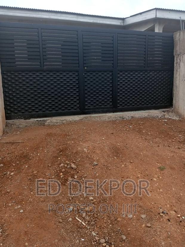 TNSC Metal Sliding Gate · Photo 1