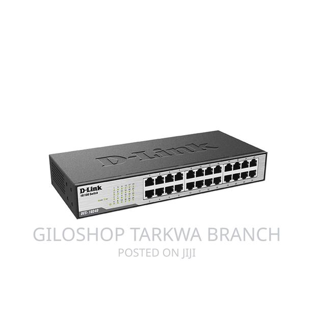 D-Link Switch 10/100 24 Port Des1024d