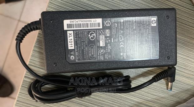 Hp Blue Pin Charger HP Small Pin Charger 19.5 · Photo 4