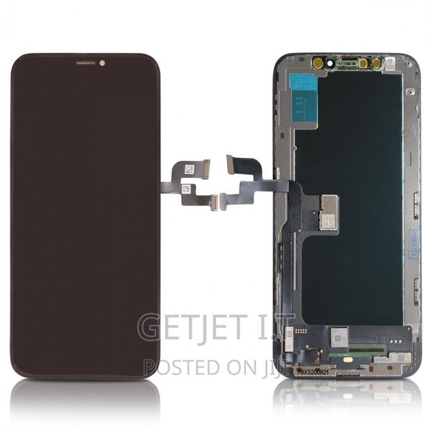 iPhone Xs Max Screen Replacement