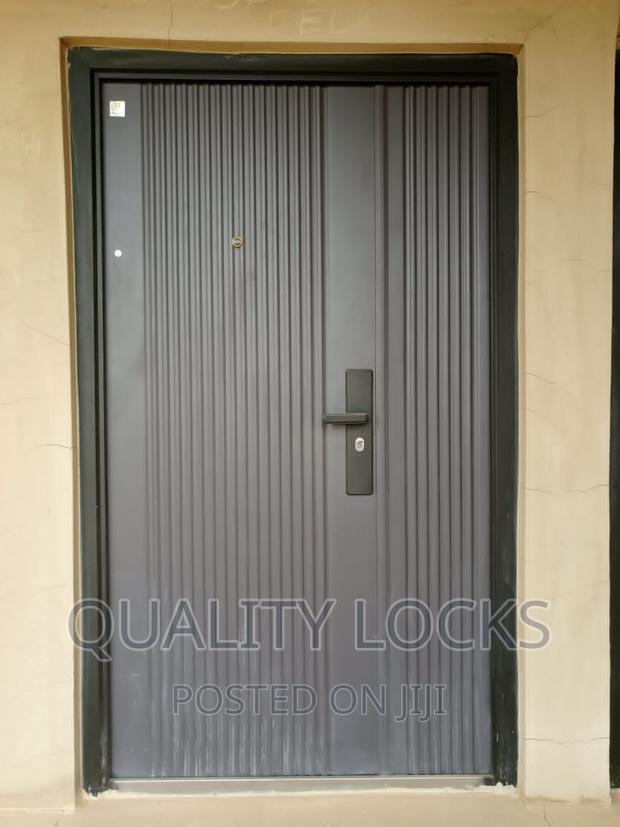 Paladin Steel Metal Door · Photo 2
