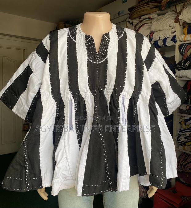 Men’S Smock · Photo 4