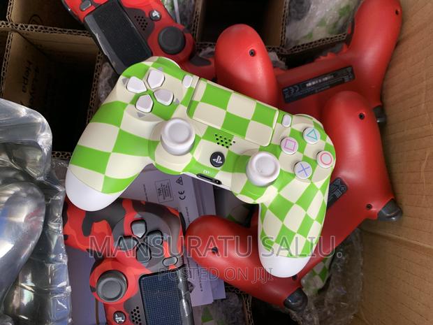 Ps4 Controller · Photo 4