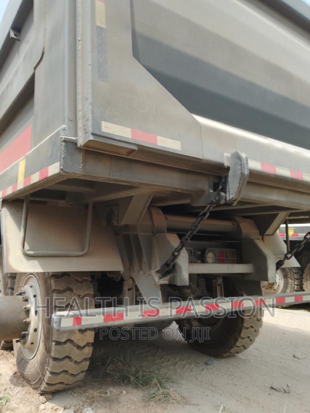 Brand New Heavy Duty Dump Truck for Miners Construction photo 9
