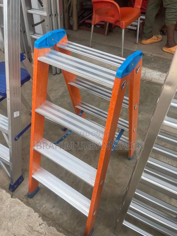 Fiber 4 Steps Ladder