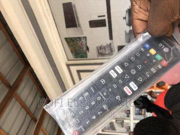 Lightweight LG Universal Remote Control · Photo 2