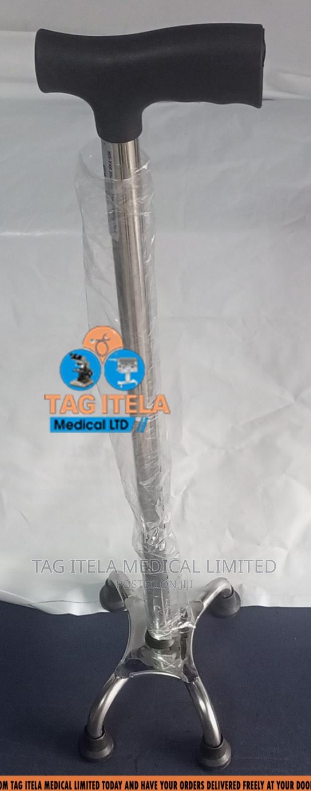 Walking Stick (4 Legs Quad Cane) · Photo 4