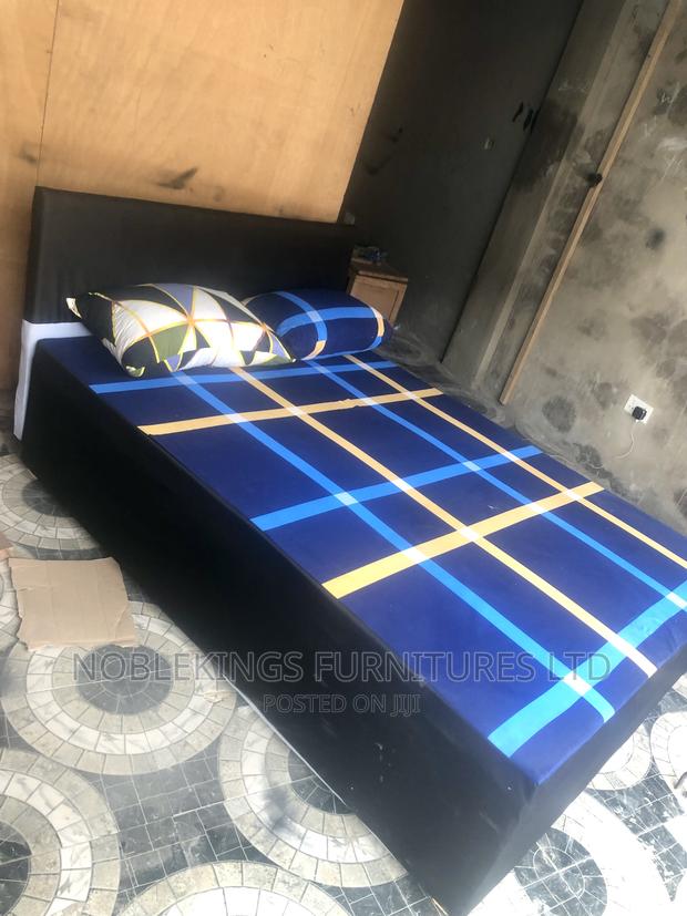 Luxurious Double Bed With Mattress