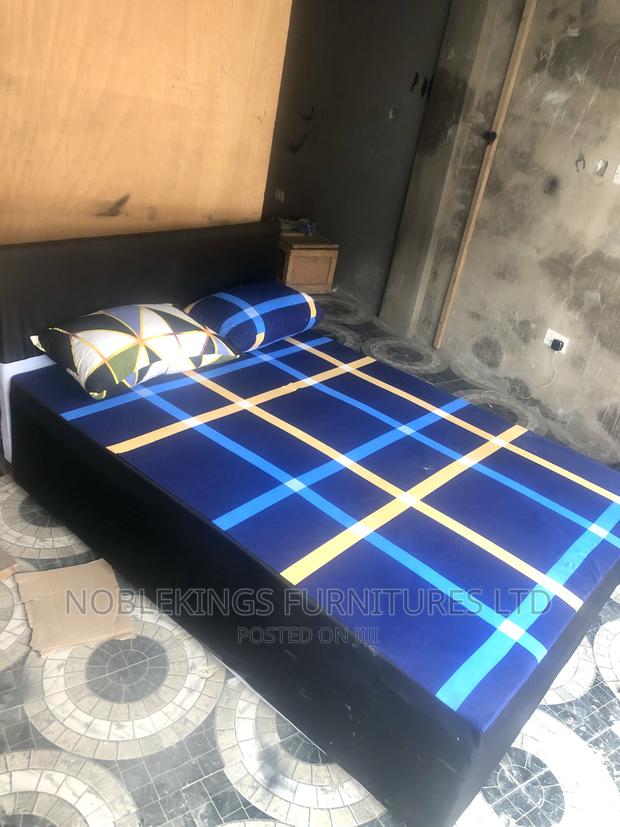 Luxurious Double Bed With Mattress