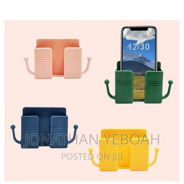 Wall Phone Holder · Photo 4