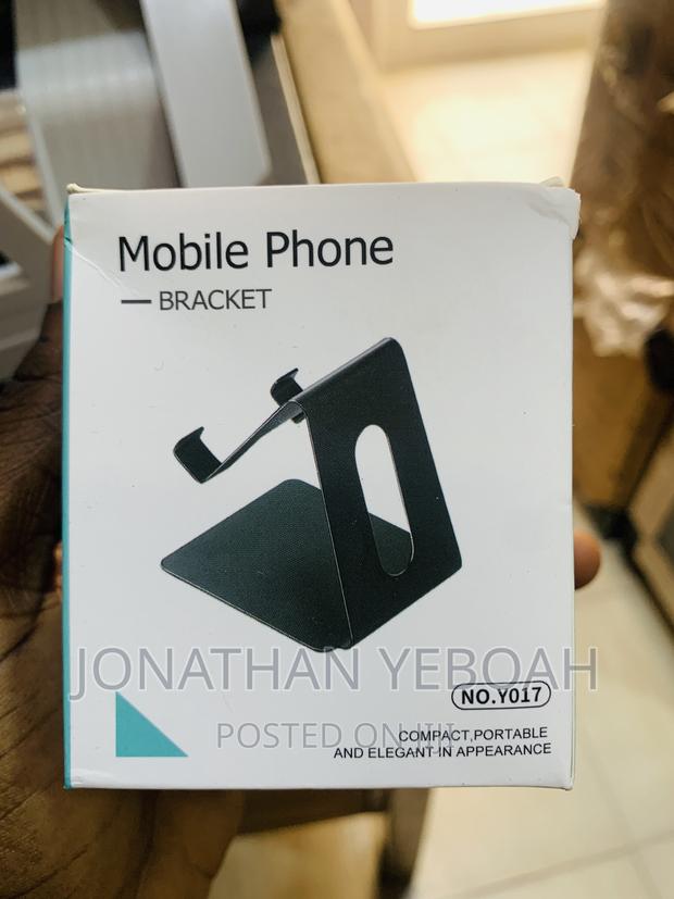 Portable Aluminum Phone Stand · Photo 4