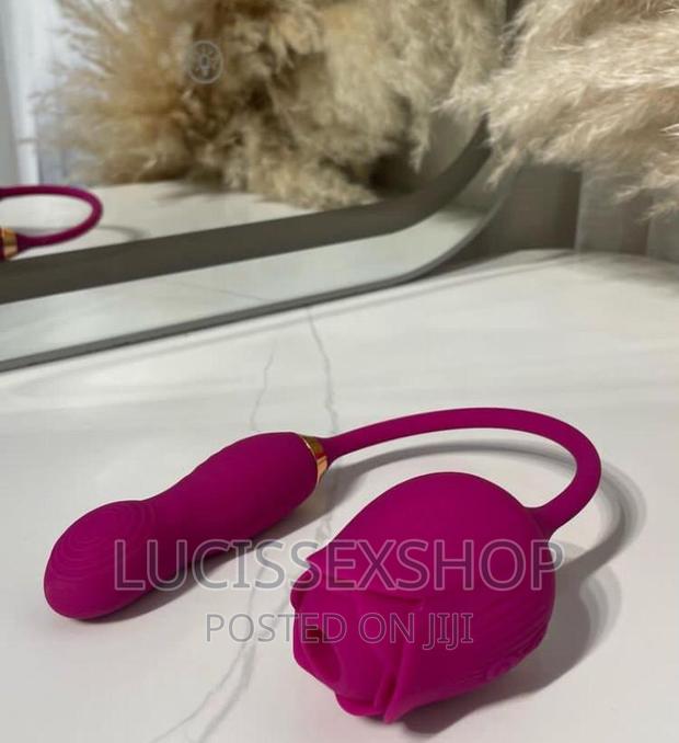 2 in 1 Rose Sucker Vibrator · Photo 4
