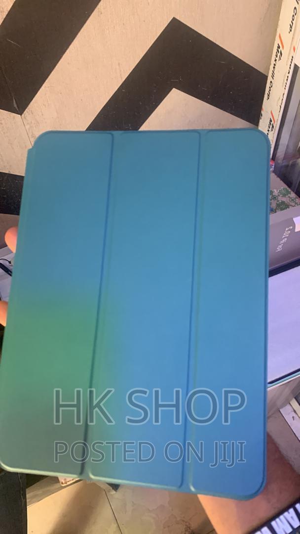 Slim Case for Apple iPad Pro 11-Inch With Pen Holder - Army · Photo 4
