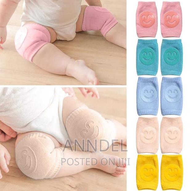 Crawling Socks · Photo 4