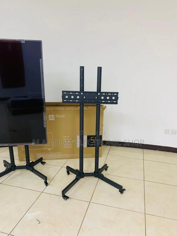 High Quality Moveable Tv Trolly for 32” to 70 Inch. · Photo 2