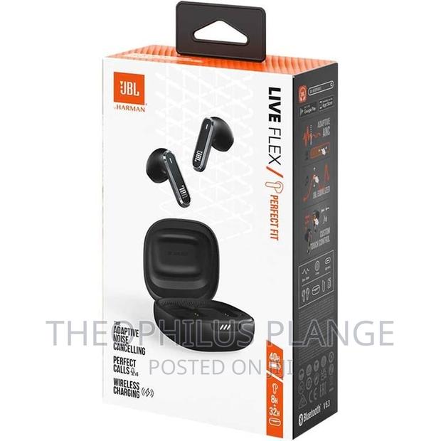 JBL Harman Ear Phone or Pods · Photo 3