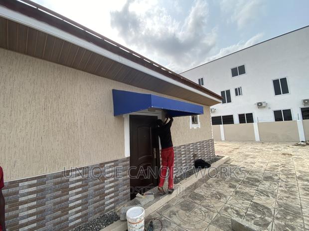 Sunshade Canopies · Photo 3