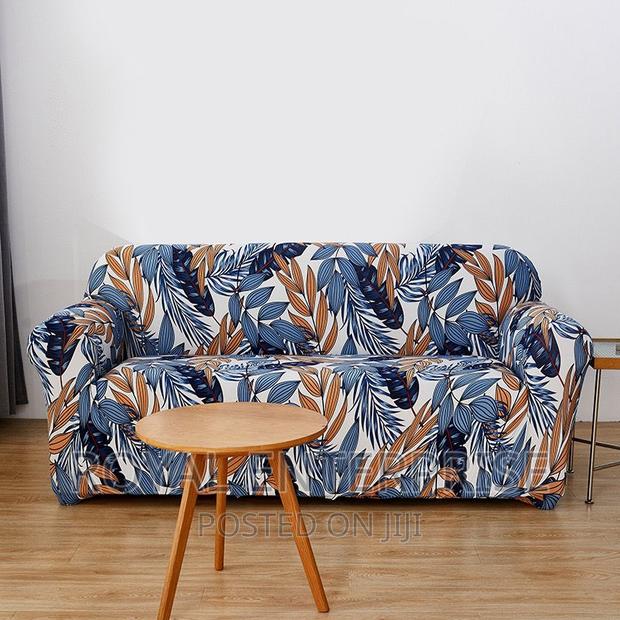 Elastic Sofa Covers · Photo 2
