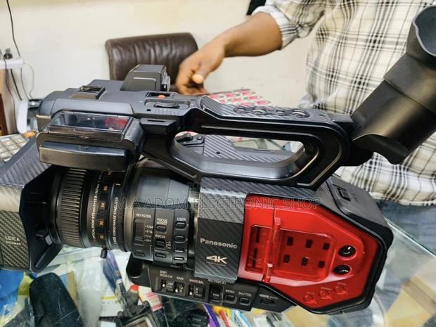Quality Yet Affordable Panasonic Ag-Dvx200 Camcorder. · Photo 2
