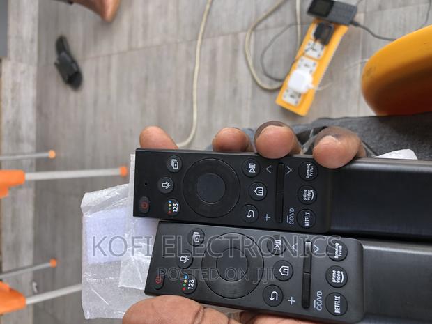 Samsung Replacement Remote Control With Ergonomic Design · Photo 2
