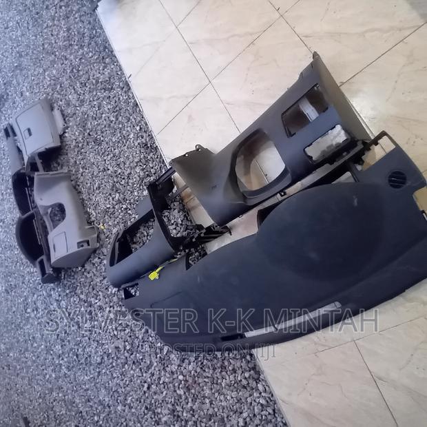 Corolla S/Le Dashboard Consoles (2003-08) photo 6