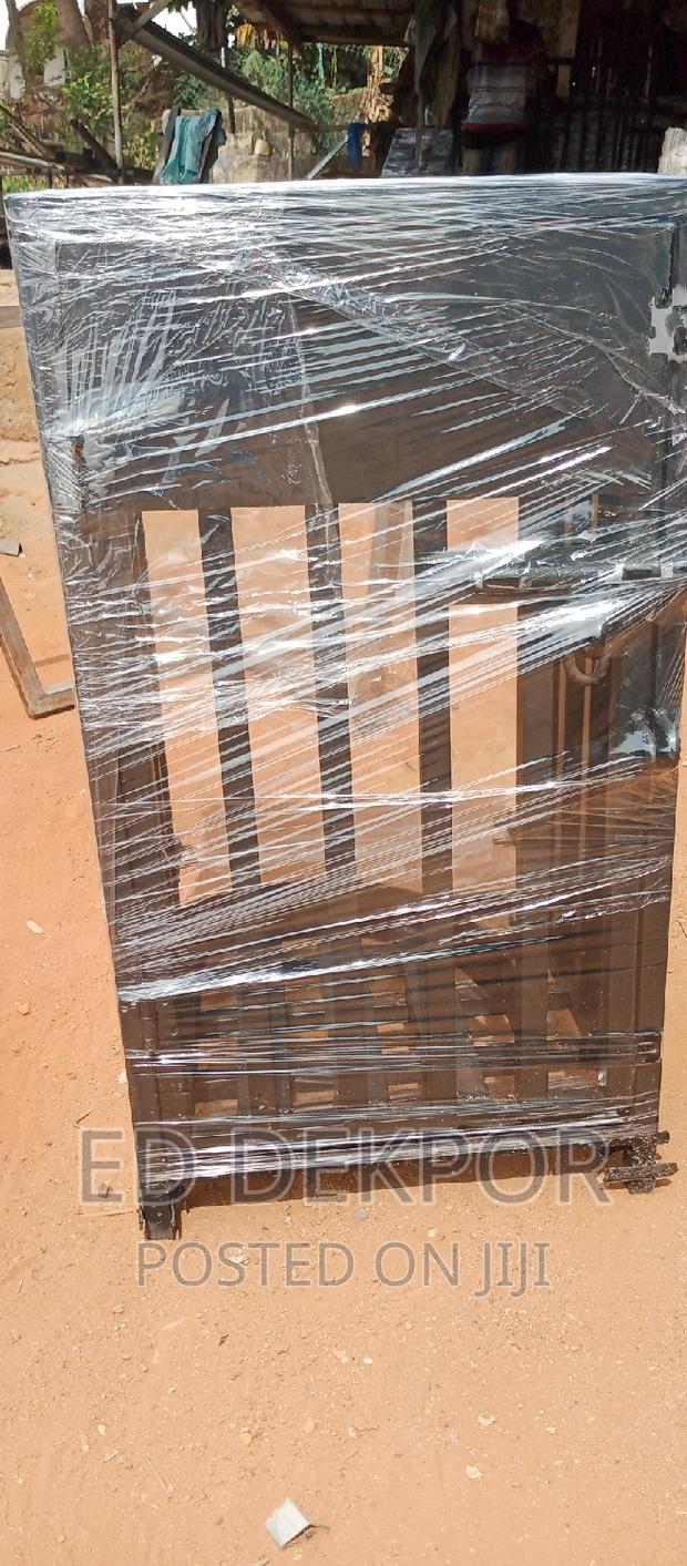 Cylinder Cadge photo 2