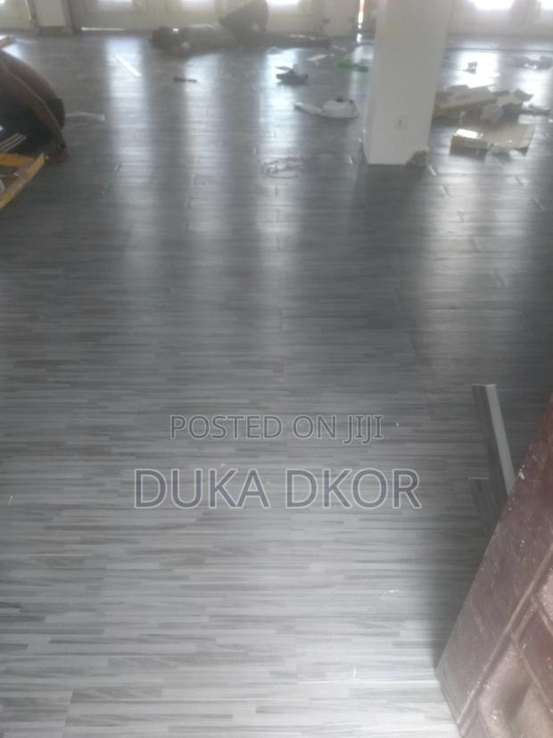 Vinyl Floor Tiles
