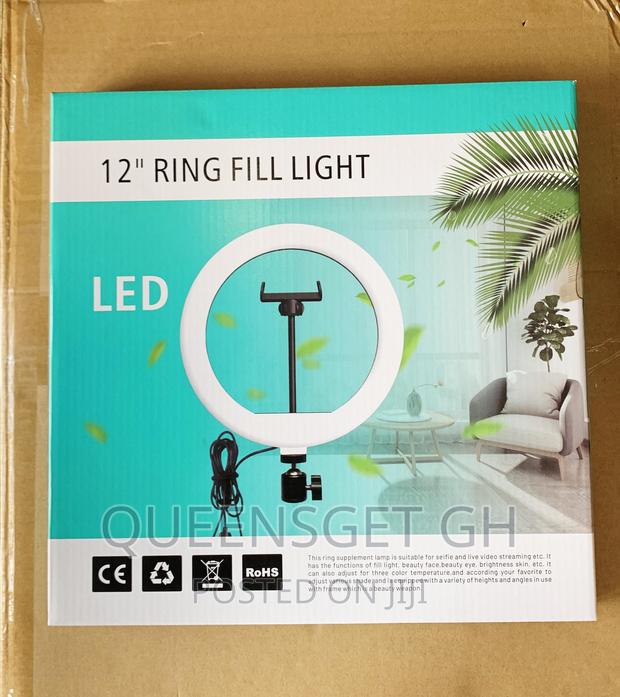 12 Inches Ring Light + Stand · Photo 4