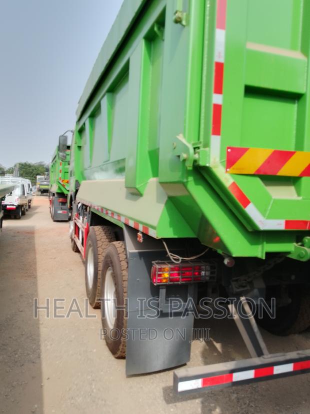 Brand New Zoomlion Tipper Trucks 12wheel 10wheel for Sale photo 11