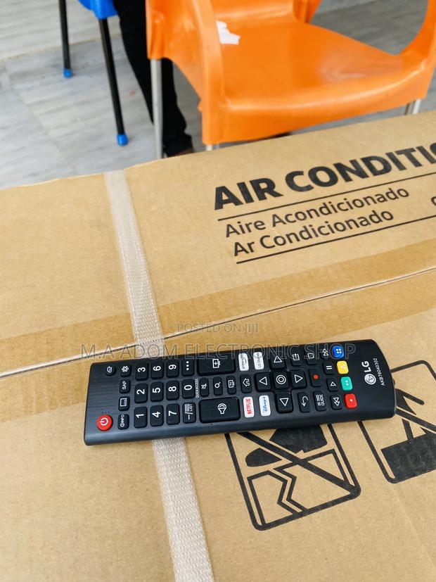 High Quality LG Black Remote Control. · Photo 2